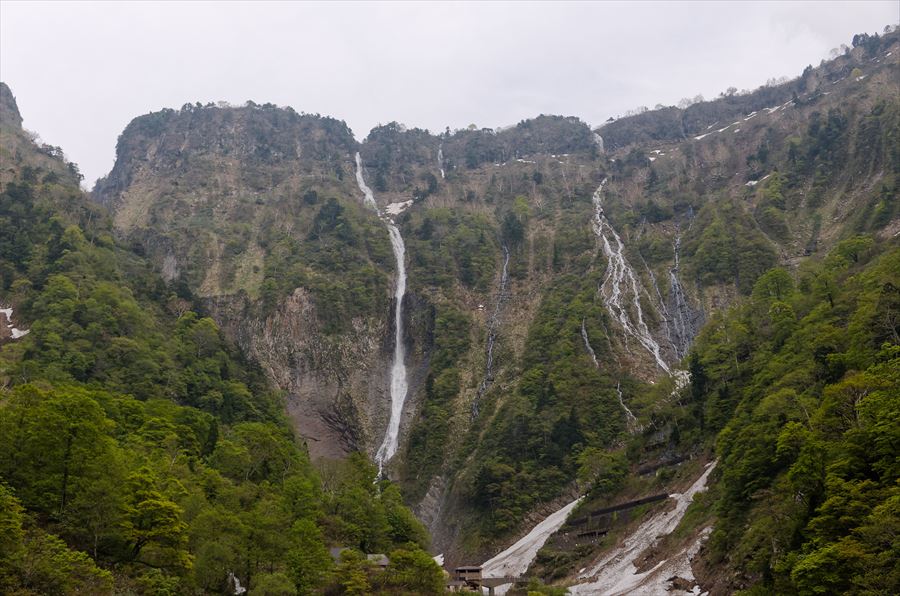 称名滝・ハンノキ滝