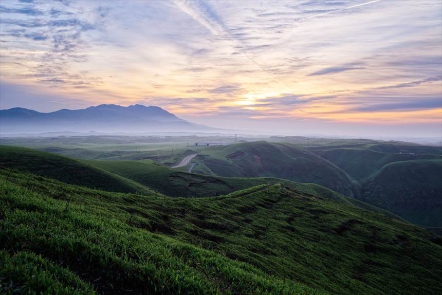 大観峰駐車場からの朝日