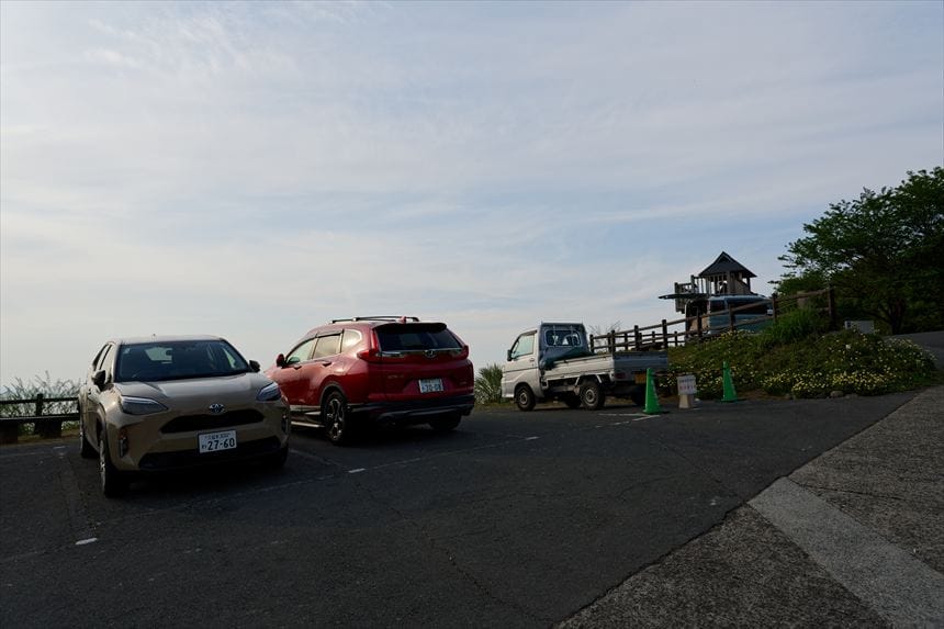 御輿来海岸展望台の駐車場