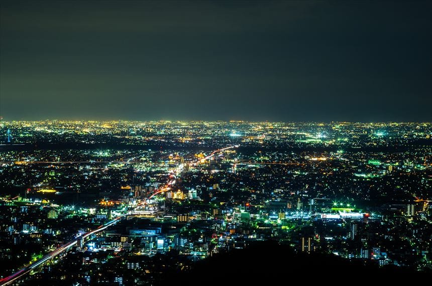 金華山からの広大な夜景