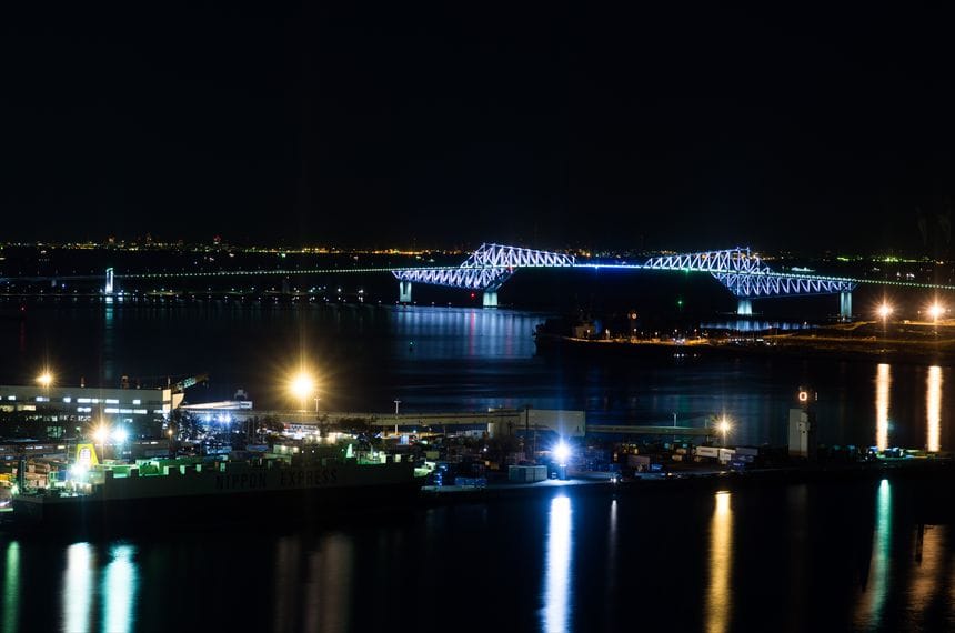 テレコムセンターからみえる東京ゲートブリッジ