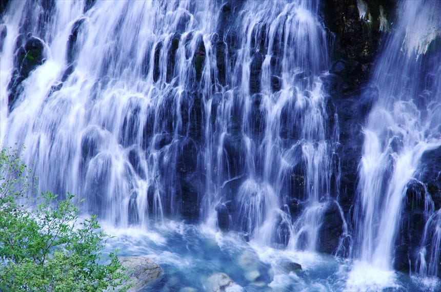 北海道 しらひげの滝