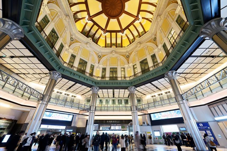 東京駅 丸の内出口