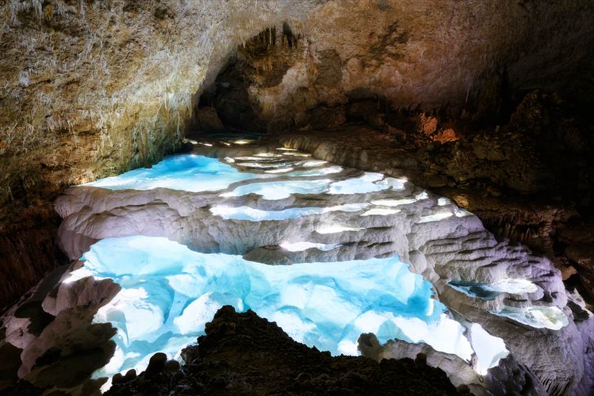 【鹿児島】神秘の絶景「銀水洞」
