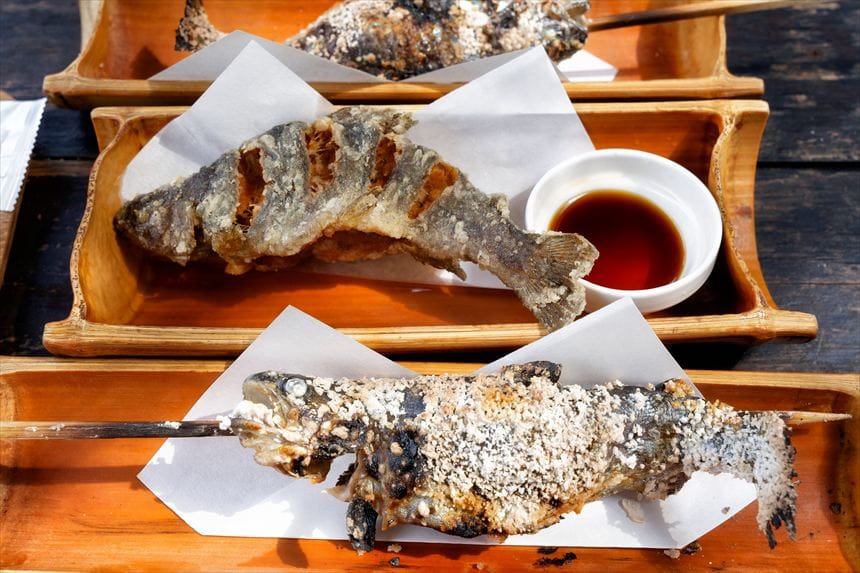 川魚料理 ますや　ニジマス料理