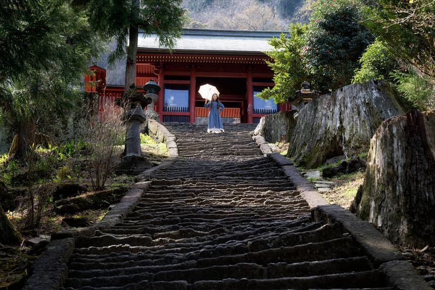 妙義神社　随神門まで通じる階段　男坂
登り切ってドヤ顔